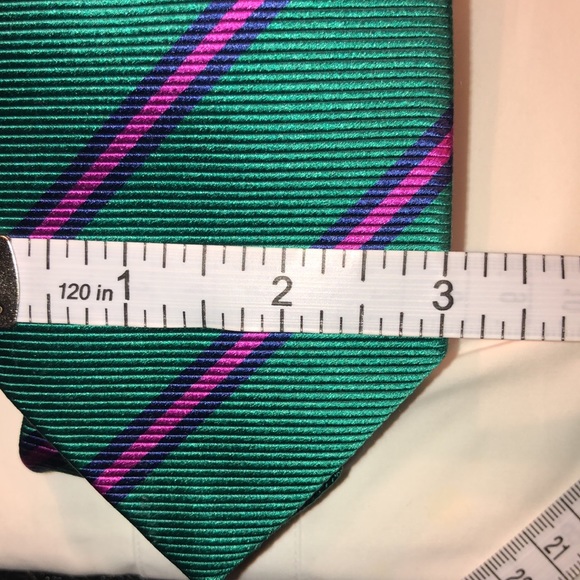 Etro silk tie. Made in Italy. Very well cared for. - Picture 3 of 4